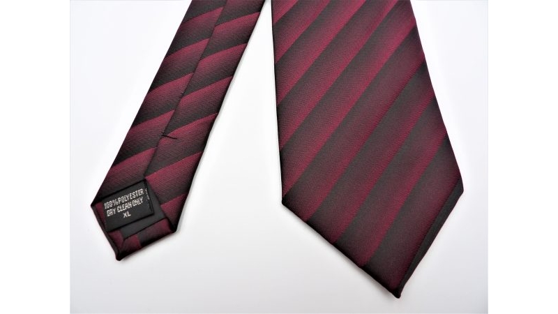 kensington a1013/5 diagonal striped tie burgundy